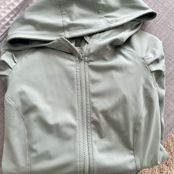 Yogalicious Lux Sage Green Jacket - Picture 2 of 4